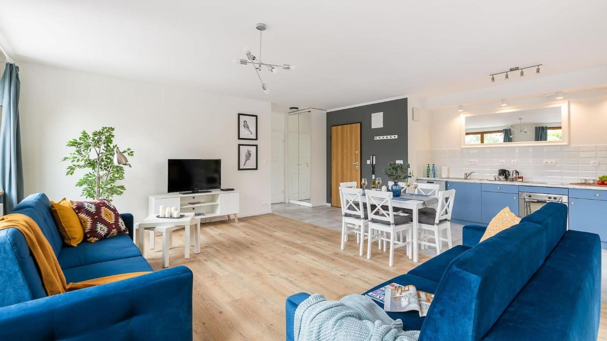 Pulawska 221 - Colorful Apartment With Balcony By Noclegi Renters Warsaw Ngoại thất bức ảnh